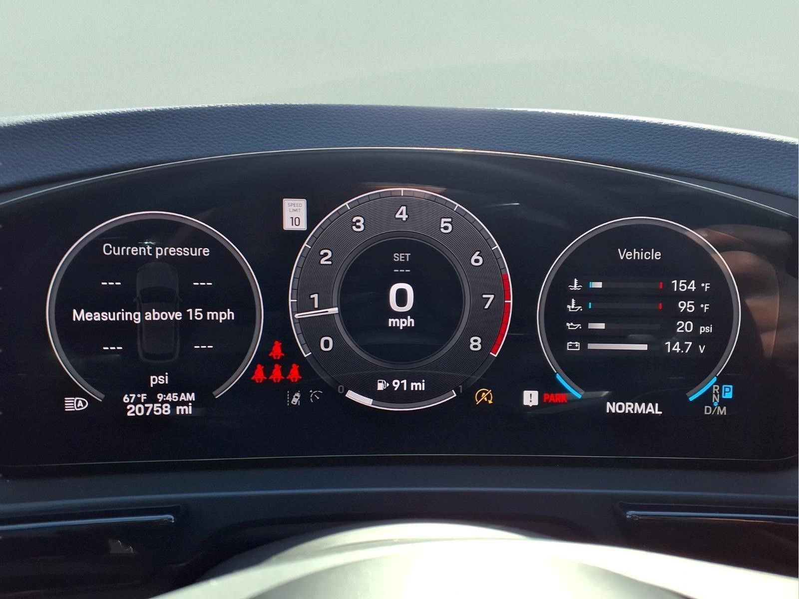 Used 2025 Porsche Cayenne image 17