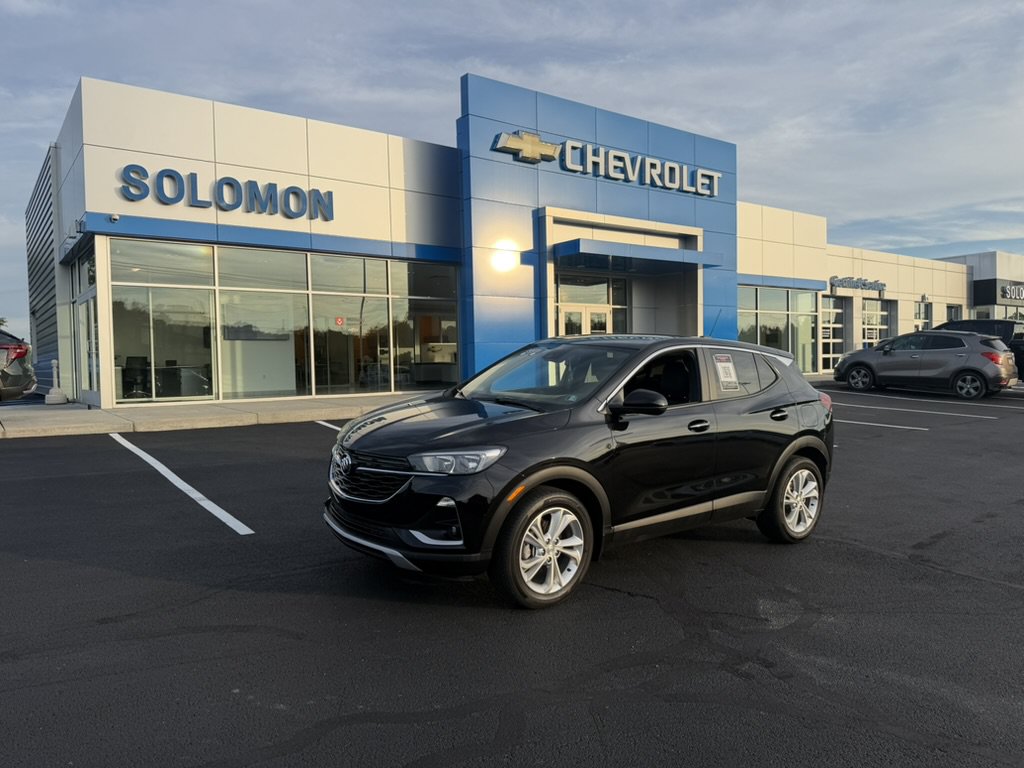 Certified 2023 Buick Encore GX Preferred w/ Cold Weather Comfort Package FWD image 1