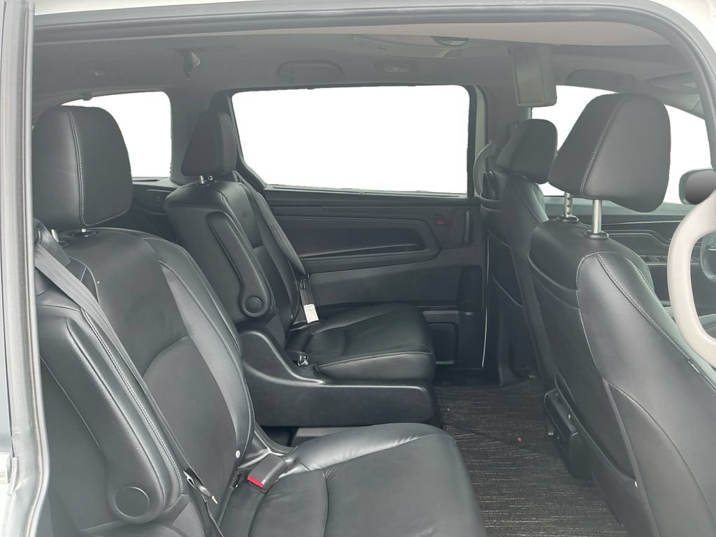 Used 2023 Honda Odyssey Touring image 23