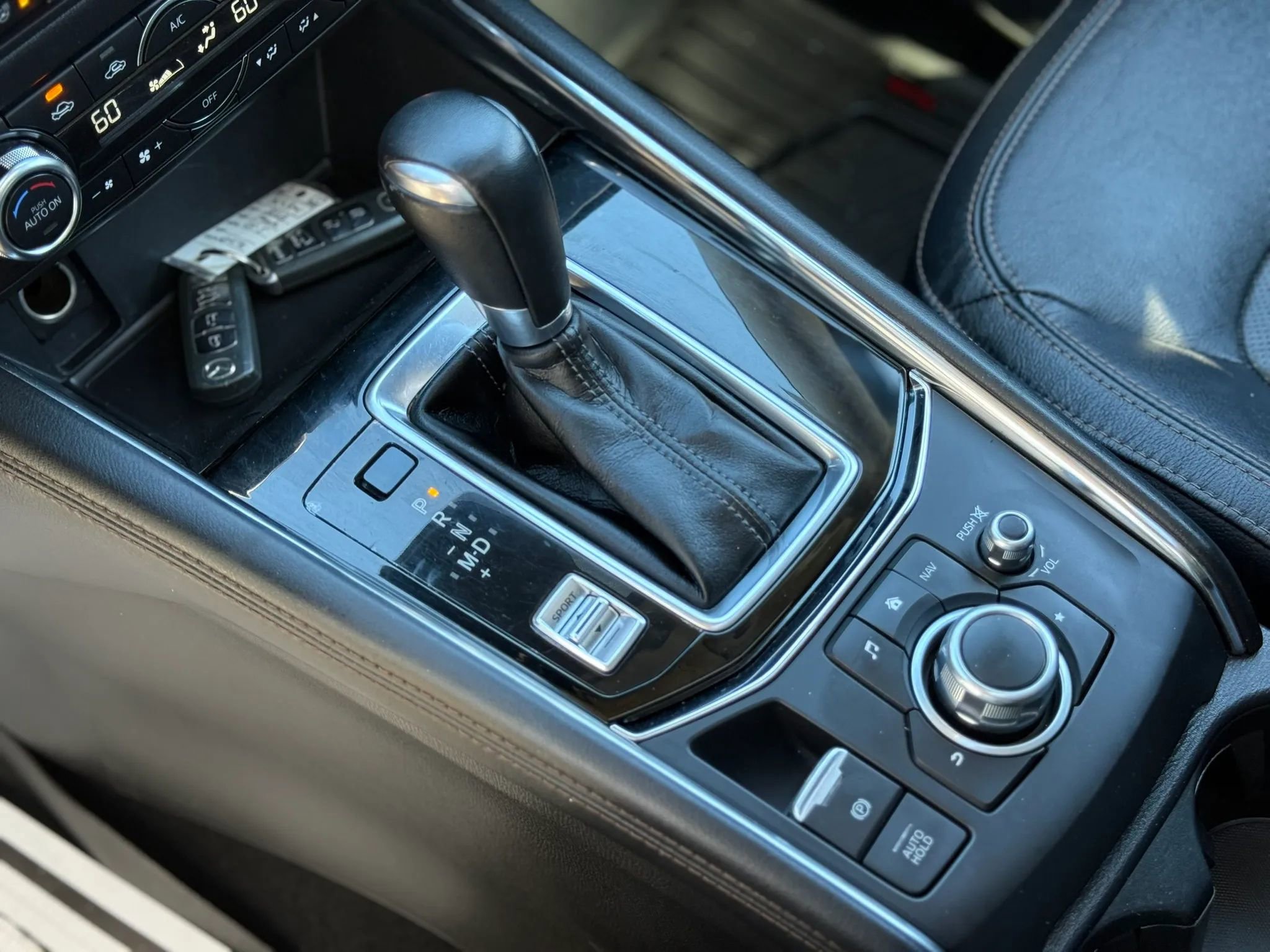 Used 2018 MAZDA CX-5 Grand Touring w/ Premium Package image 17