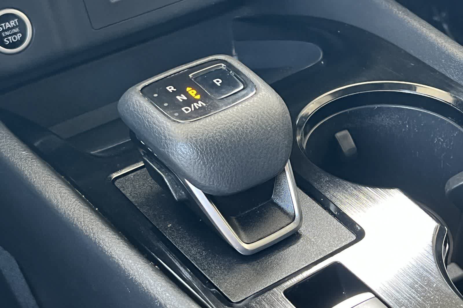 Used 2021 Nissan Rogue SV FWD image 27