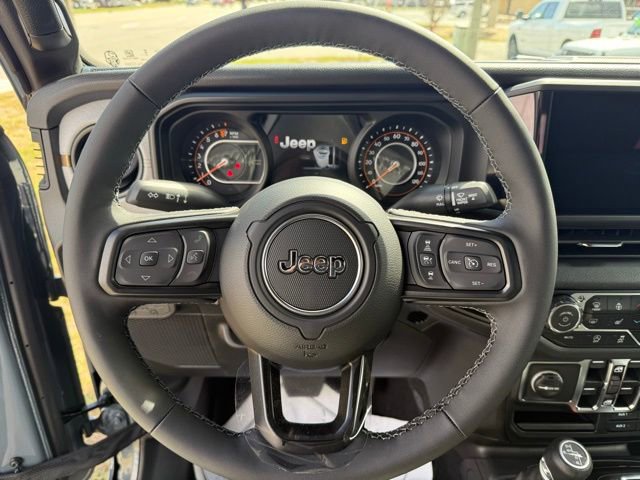 New 2025 Jeep Gladiator Sport image 13