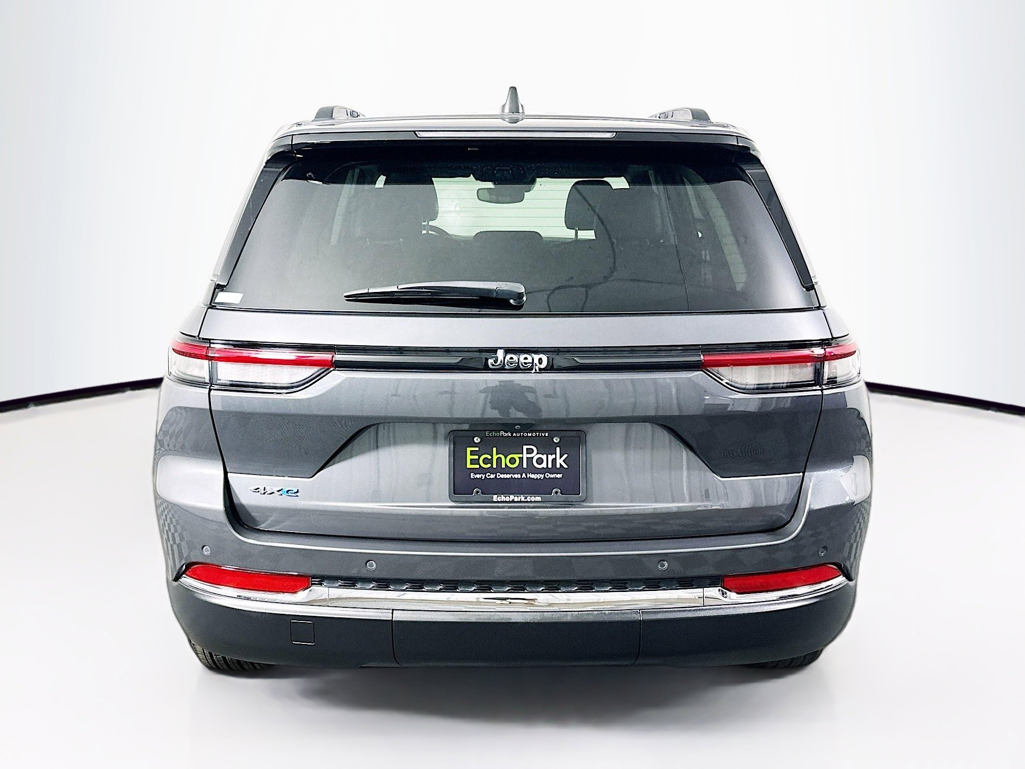 Used 2022 Jeep Grand Cherokee Limited 4xe image 7