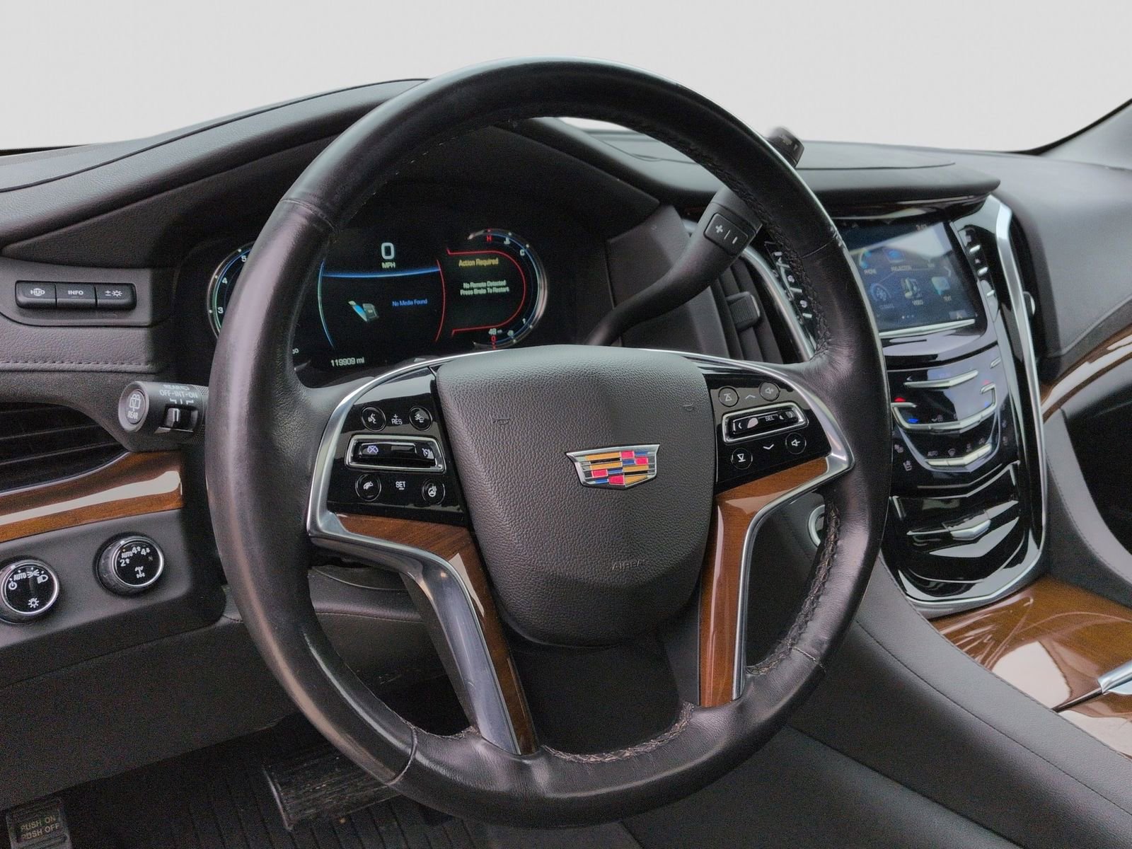 Used 2020 Cadillac Escalade Luxury AWD/4WD image 30