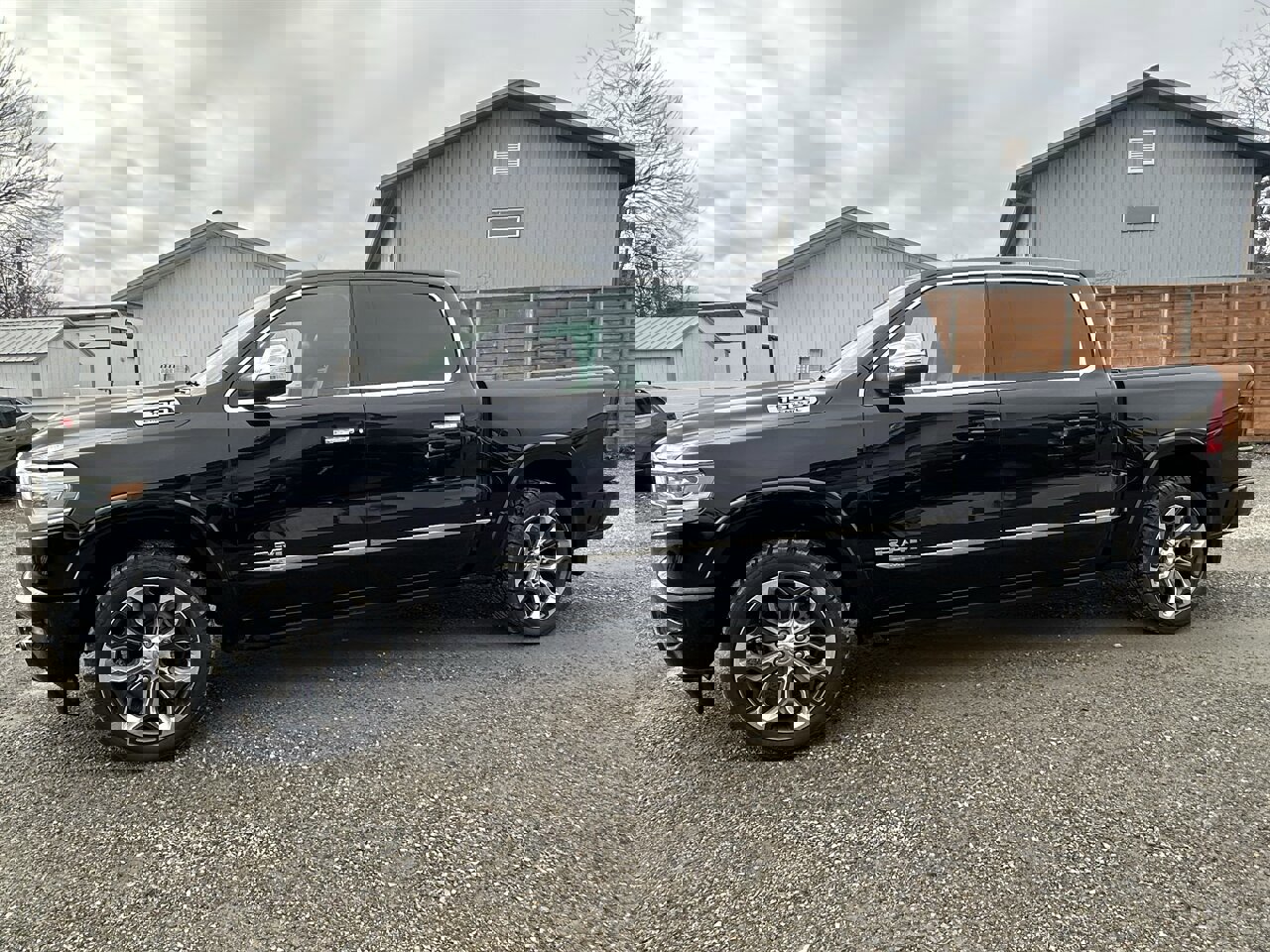 Used 2022 RAM 1500 Limited w/ Body-Colour Bumper Group image 63