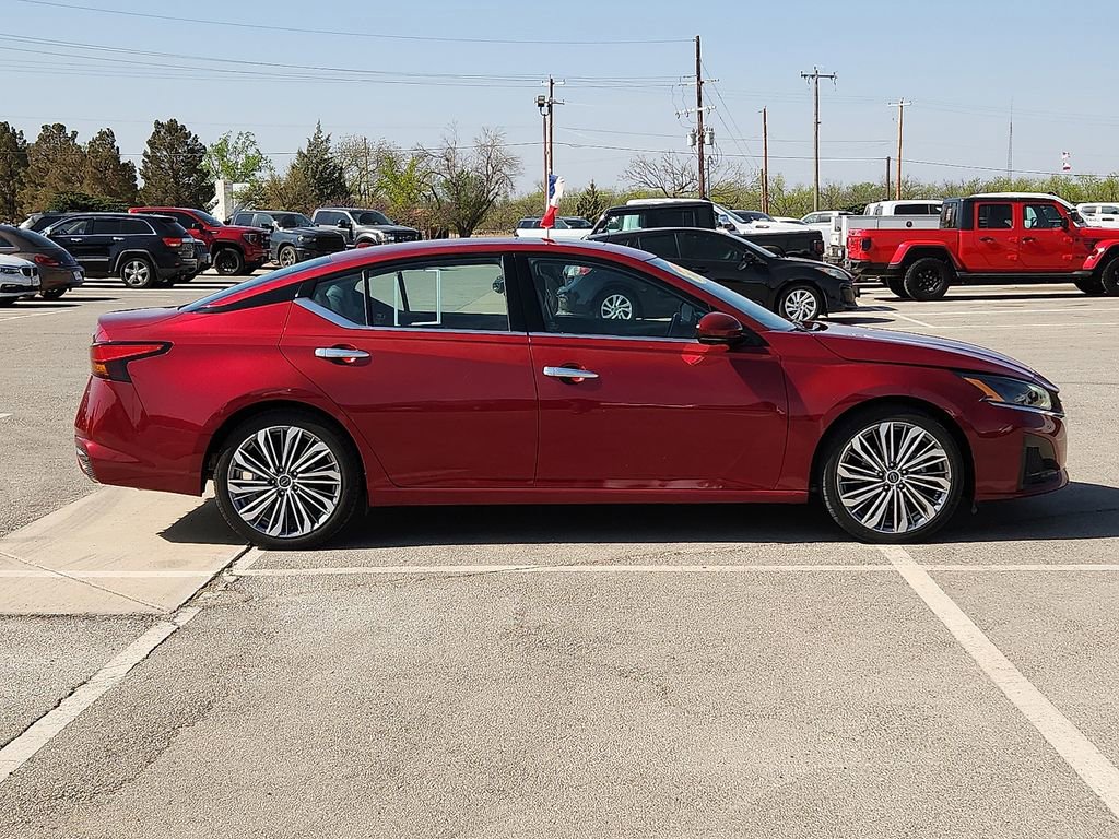 Used 2023 Nissan Altima 2.5 SL image 5