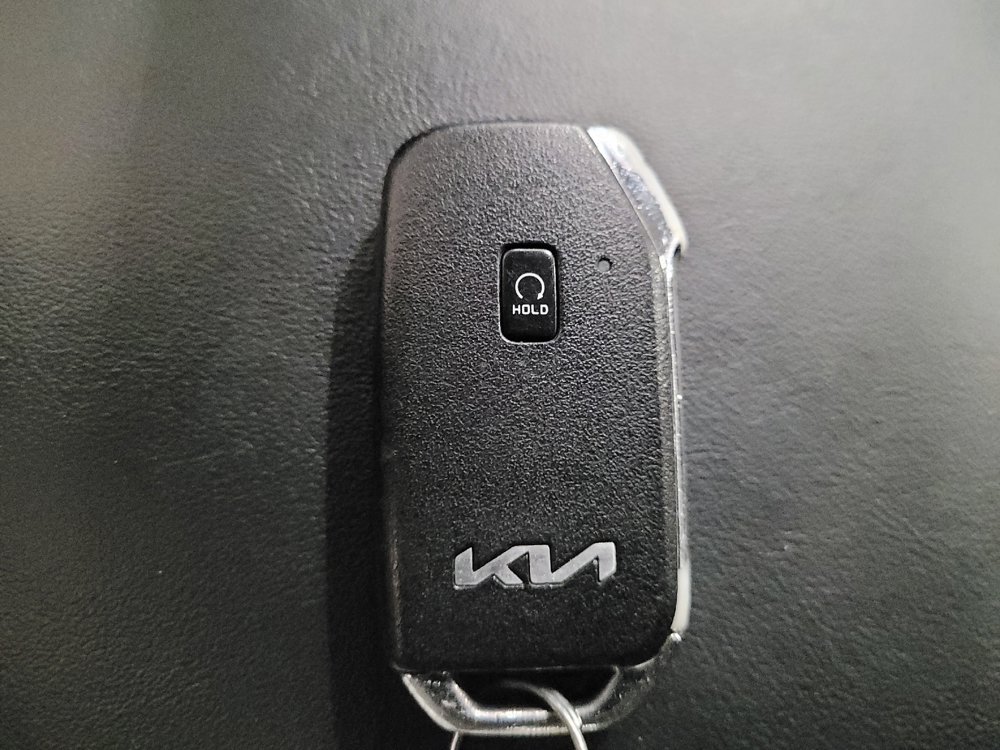Used 2022 Kia Sorento S AWD/4WD image 32