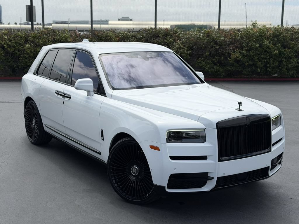 Used 2021 Rolls-Royce Cullinan AWD/4WD image 10