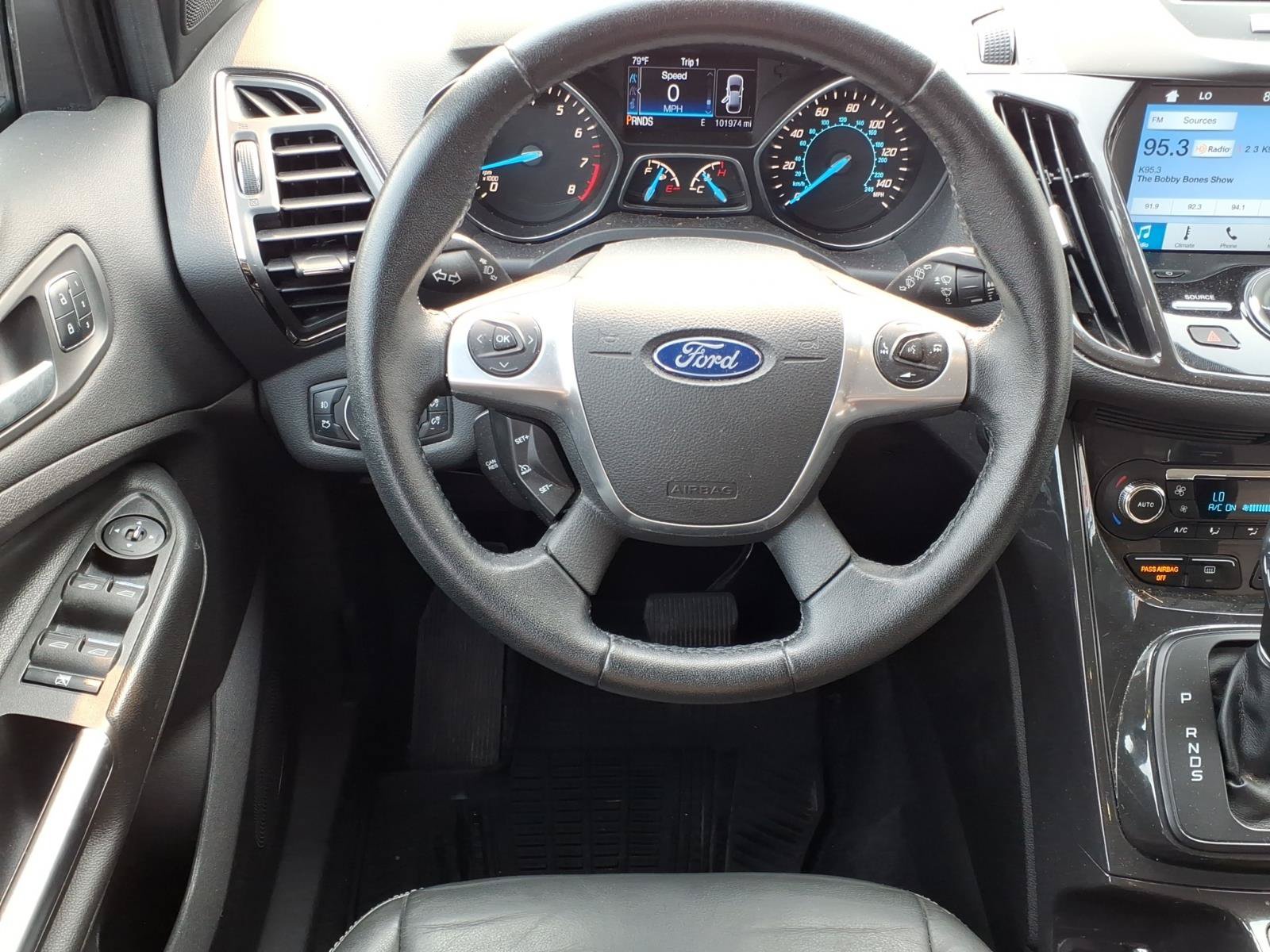 Used 2016 Ford Escape Titanium AWD/4WD image 5
