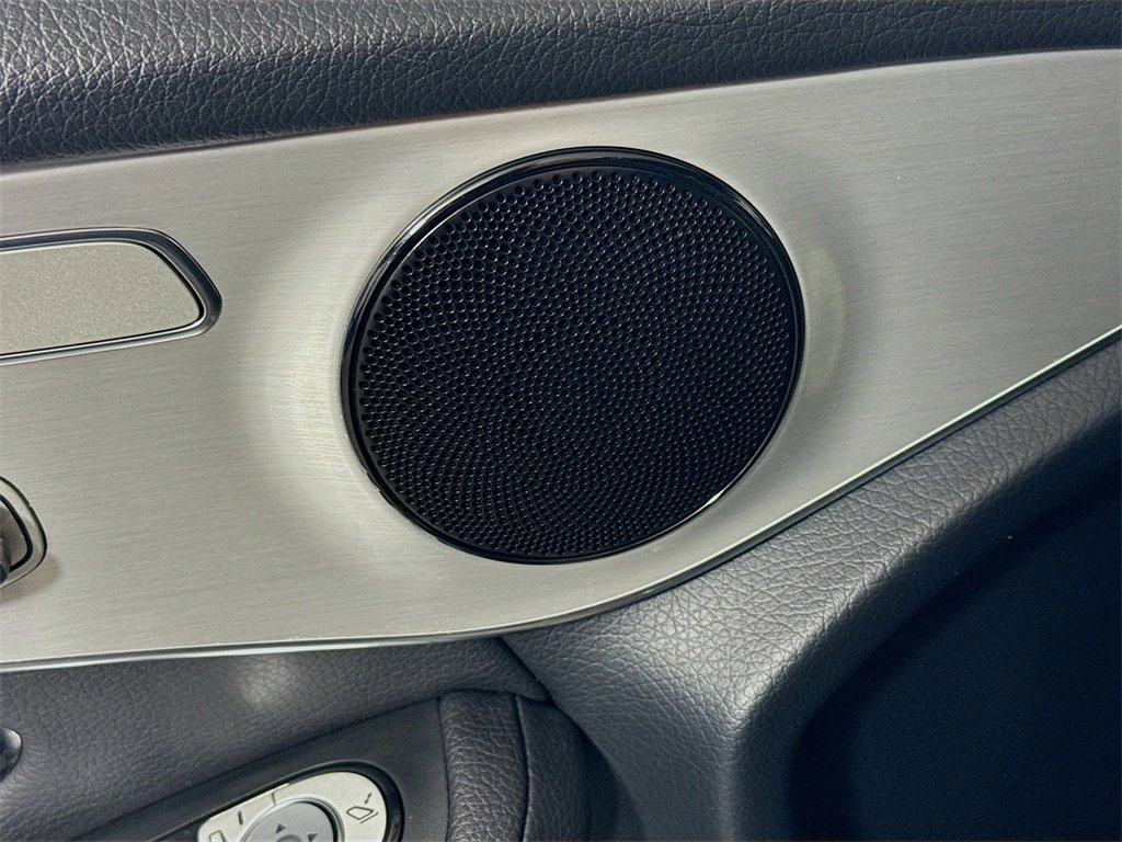 Used 2019 Mercedes-Benz GLC 300 GLC 300 image 19