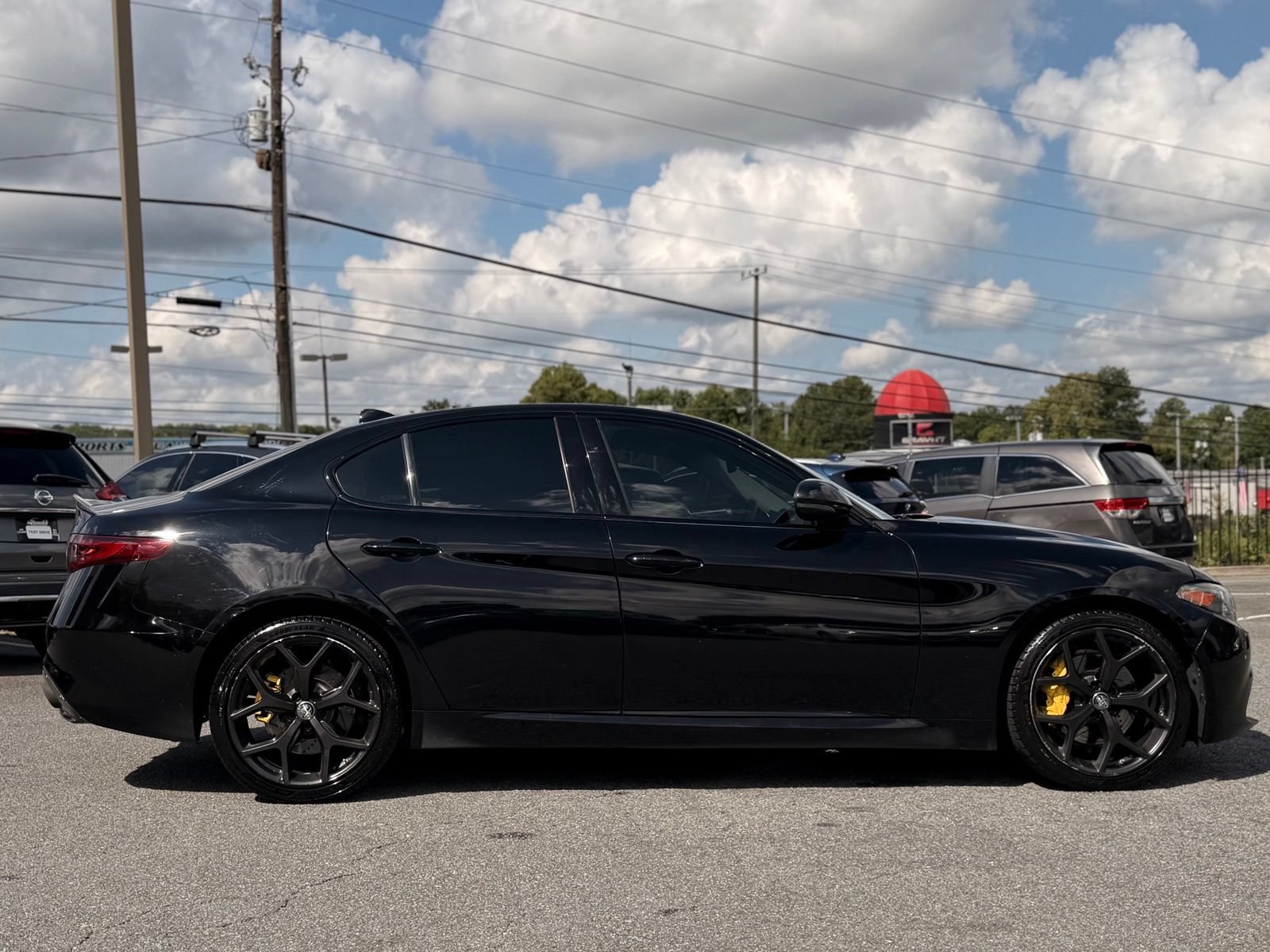 Used 2021 Alfa Romeo Giulia Ti w/ Premium Package AWD/4WD image 6