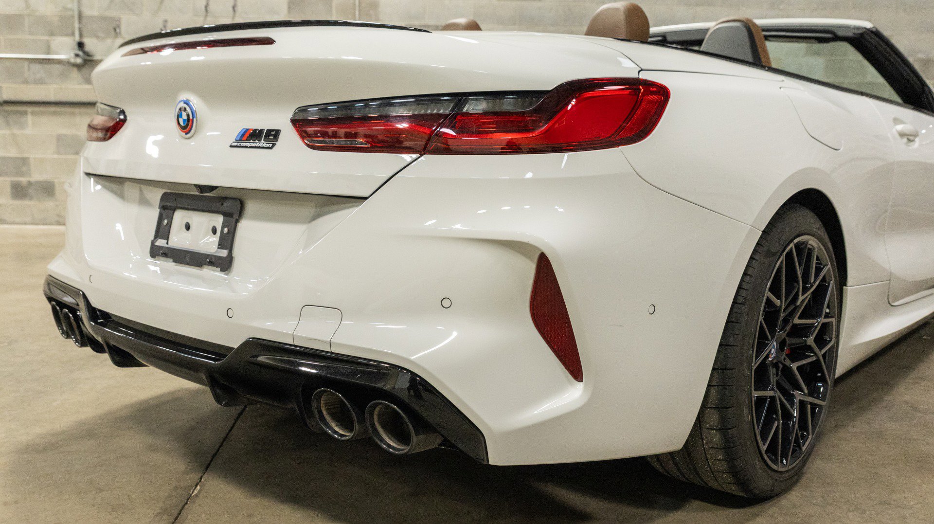 Used 2023 BMW M8 Competition image 28