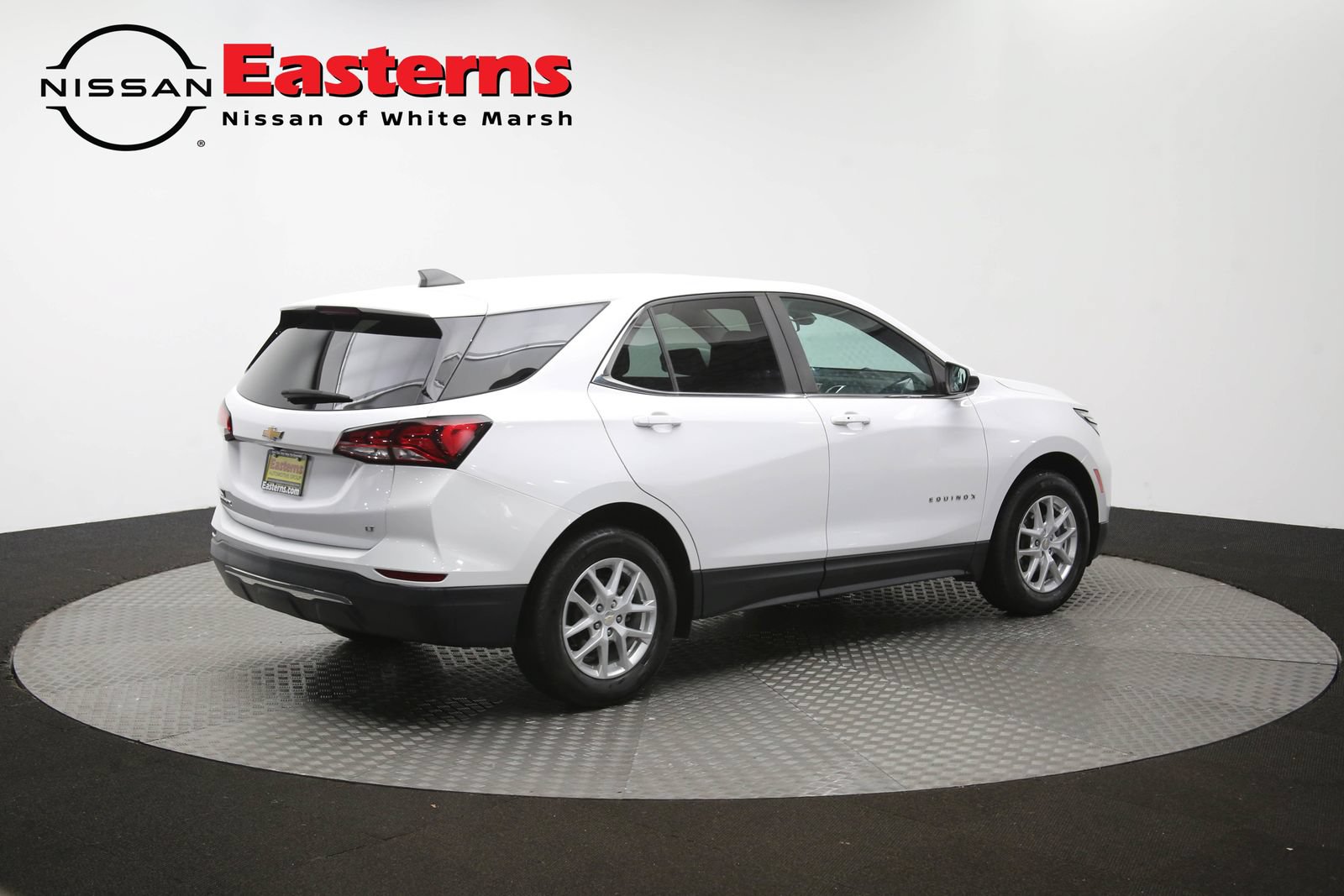 Used 2022 Chevrolet Equinox LT FWD image 40