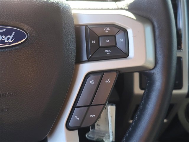 Used 2019 Ford F250 Lariat w/ Chrome Package image 31