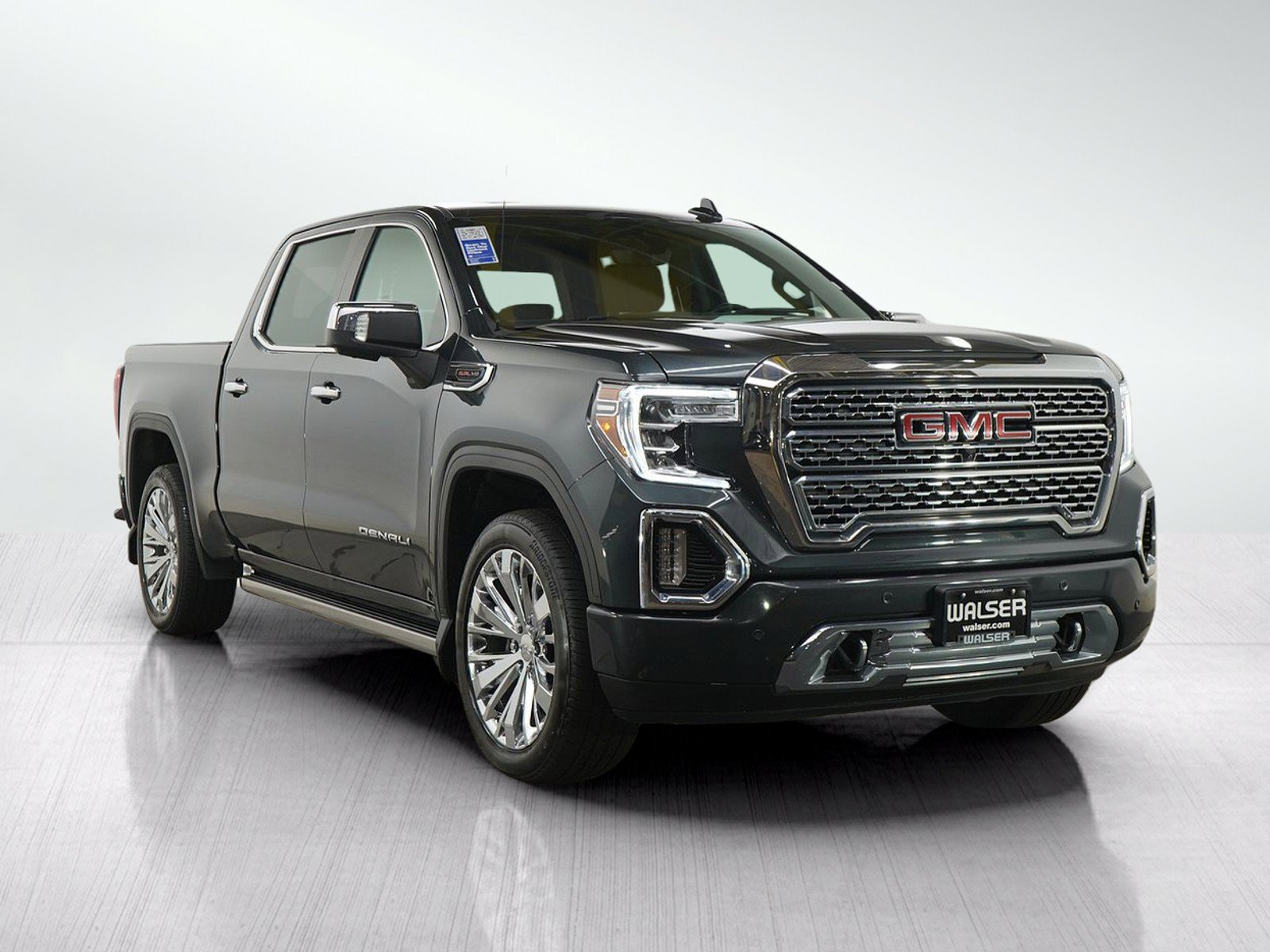 Used 2022 GMC Sierra 1500 Denali w/ Denali Reserve Package AWD/4WD image 7