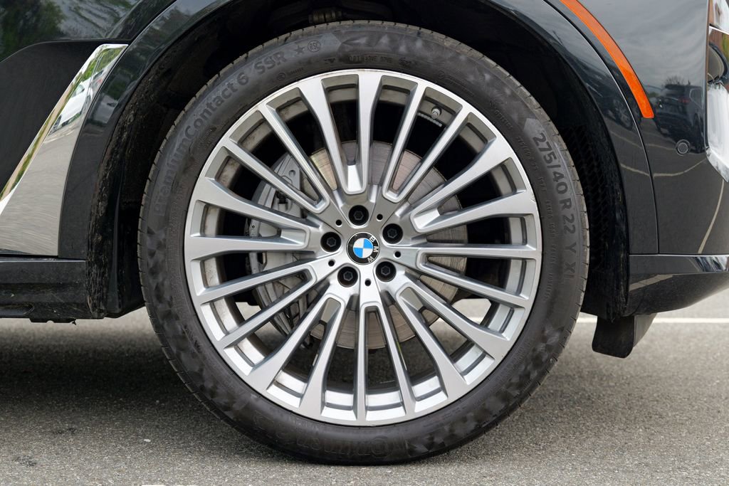 Used 2024 BMW X7 xDrive40i w/ Executive Package AWD/4WD image 12