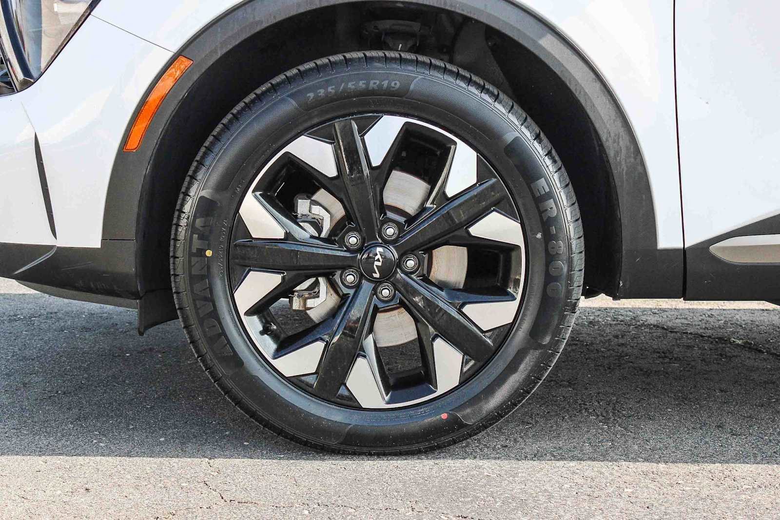 Used 2023 Kia Sportage X-Line w/ X-Line Premium Package image 9