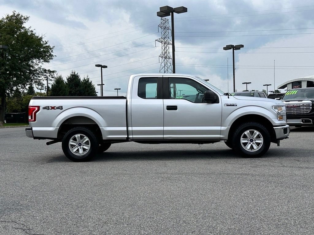Used 2015 Ford F150 XL w/ Equipment Group 101A Mid AWD/4WD video 3