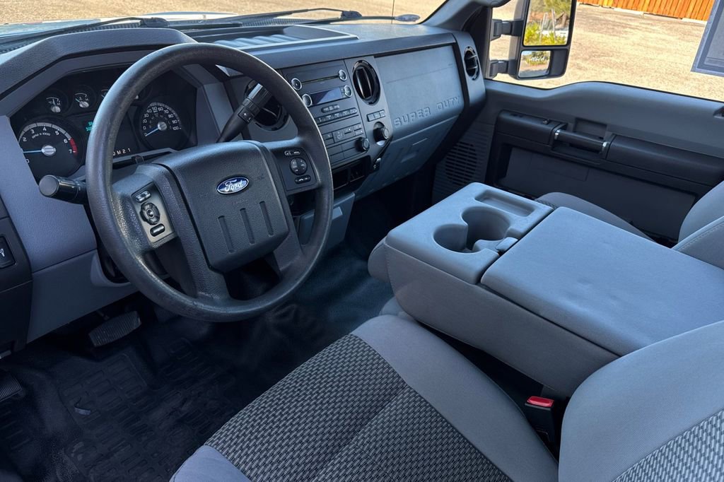 Used 2016 Ford F250 XL w/ Power Equipment Group RWD image 14