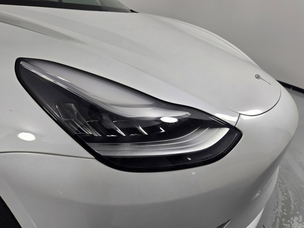 Used 2020 Tesla Model 3 Long Range image 16