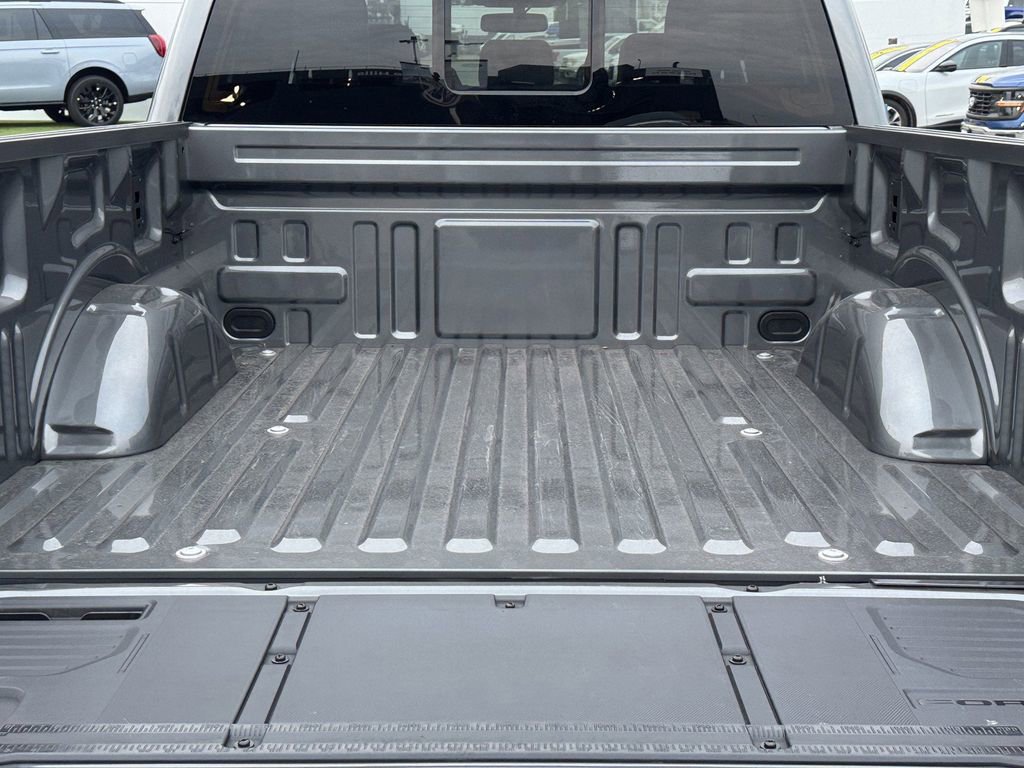 Used 2025 Ford F150 Lightning Lariat AWD/4WD image 9