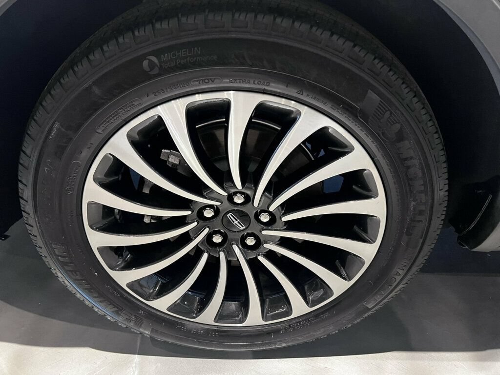 Used 2023 Lincoln Aviator Reserve w/ Equipment Group 201A AWD/4WD image 28