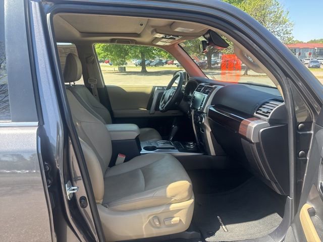 Used 2023 Toyota 4Runner Limited image 15