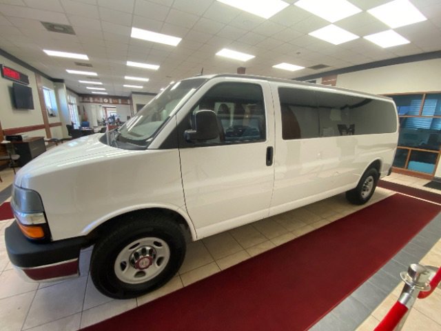 Used 2014 Chevrolet Express 3500 LT w/ LT Preferred Equipment Group image 2