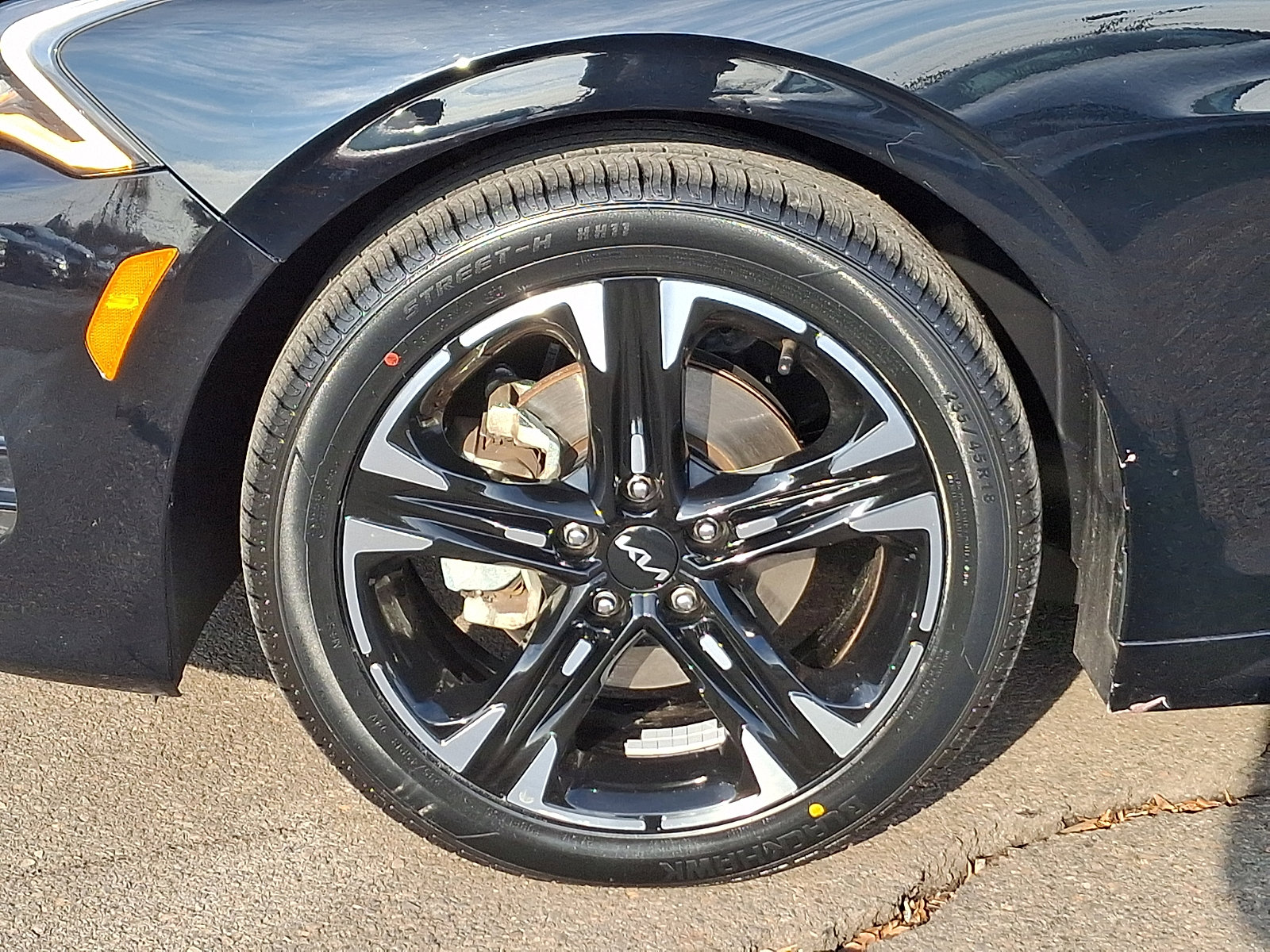 Used 2024 Kia K5 GT-Line w/ GT-Line Premium Package image 8