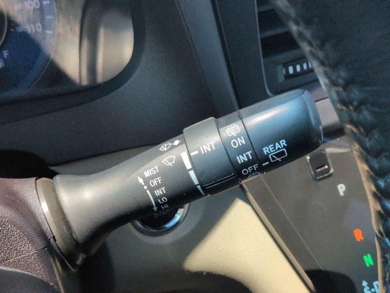 Used 2015 Toyota Sienna XLE FWD image 26