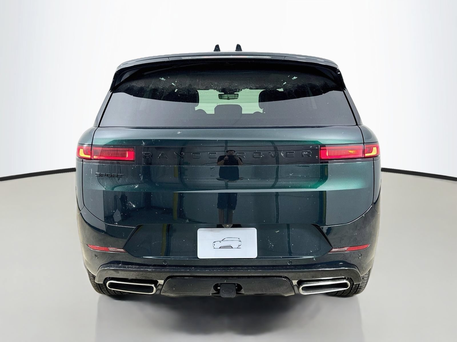 New 2027 Land Rover Range Rover Sport Dynamic SE AWD/4WD image 6