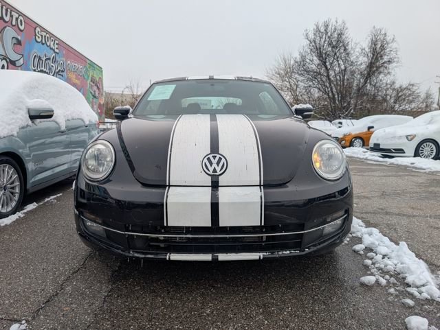 Used 2013 Volkswagen Beetle 2.0T FWD image 2