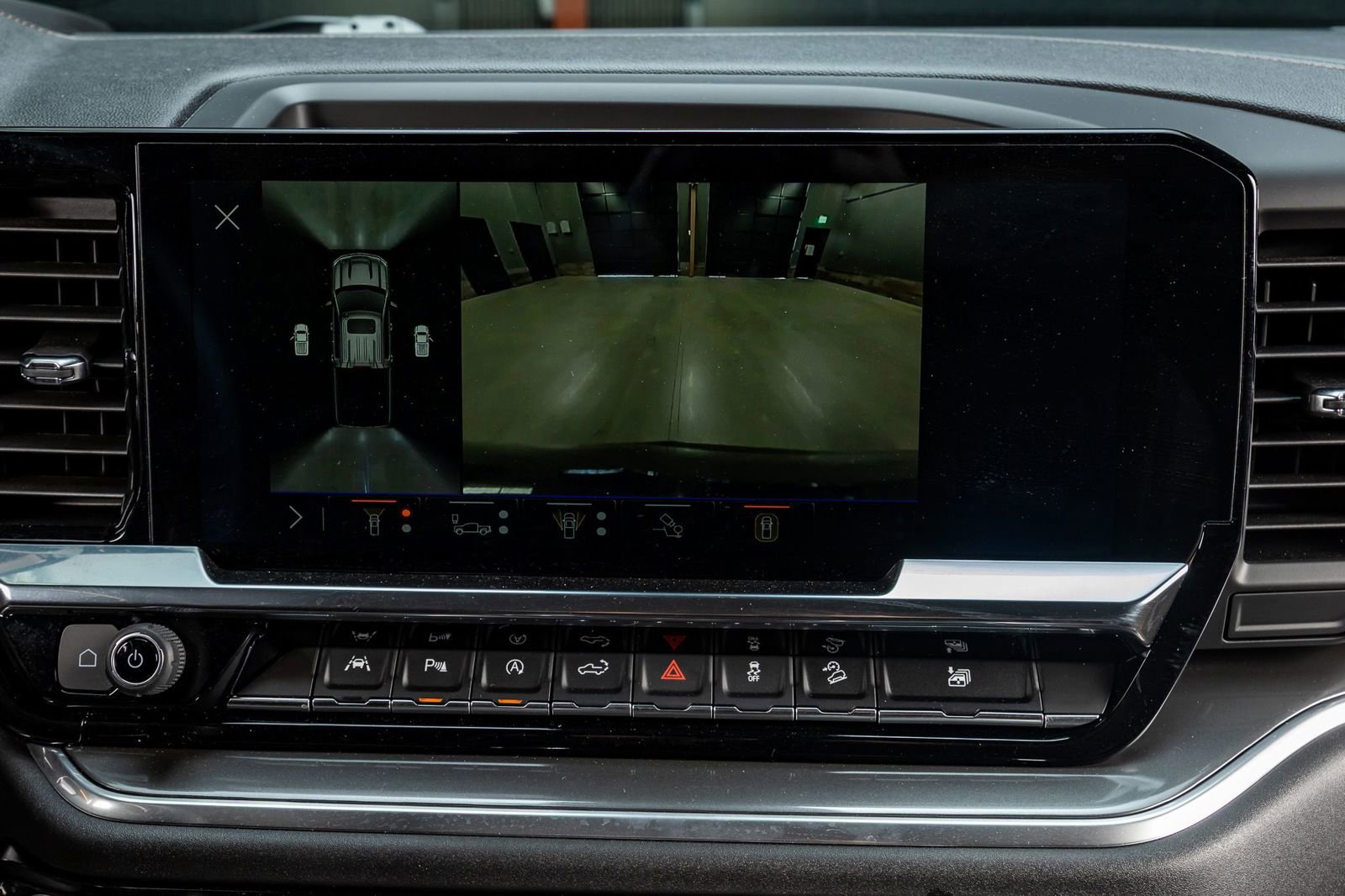 Used 2025 Chevrolet Silverado 1500 High Country w/ Midnight Edition image 25