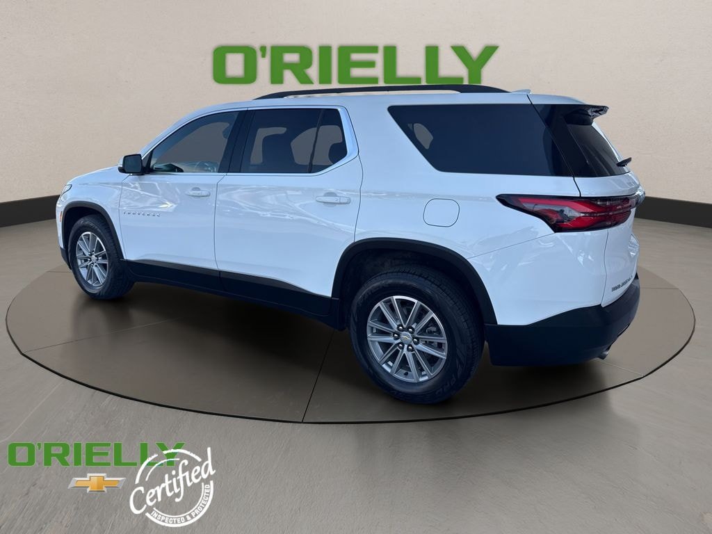 Used 2023 Chevrolet Traverse LT AWD/4WD image 4