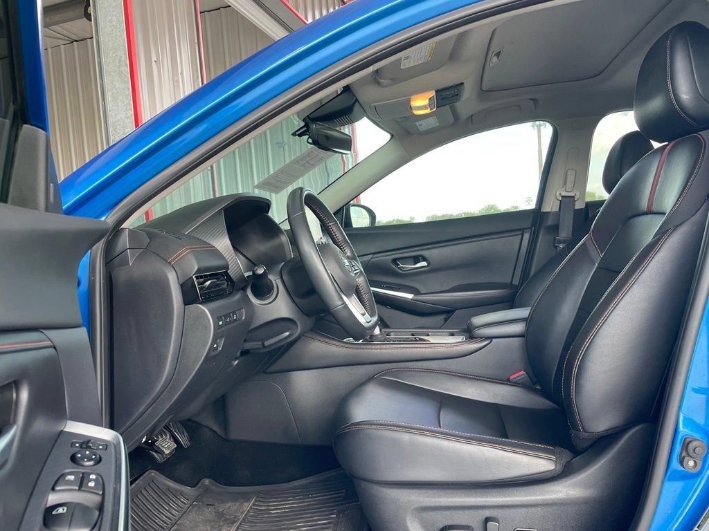 Certified 2023 Nissan Sentra SR w/ SR Premium Package FWD image 10