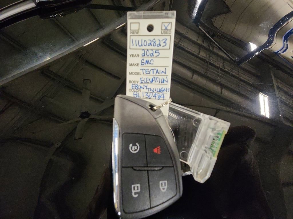 Certified 2025 GMC Terrain Elevation w/ Black Edition image 32