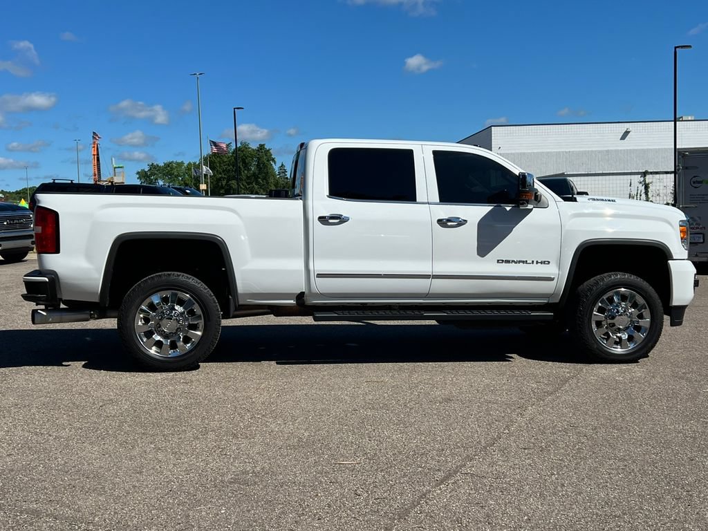 Used 2019 GMC Sierra 2500 Denali w/ Duramax Plus Package AWD/4WD image 55