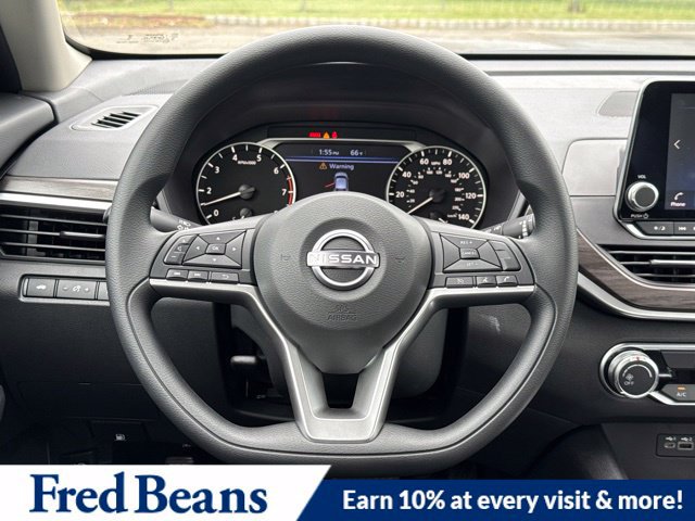 New 2026 Nissan Altima 2.5 SV FWD image 18