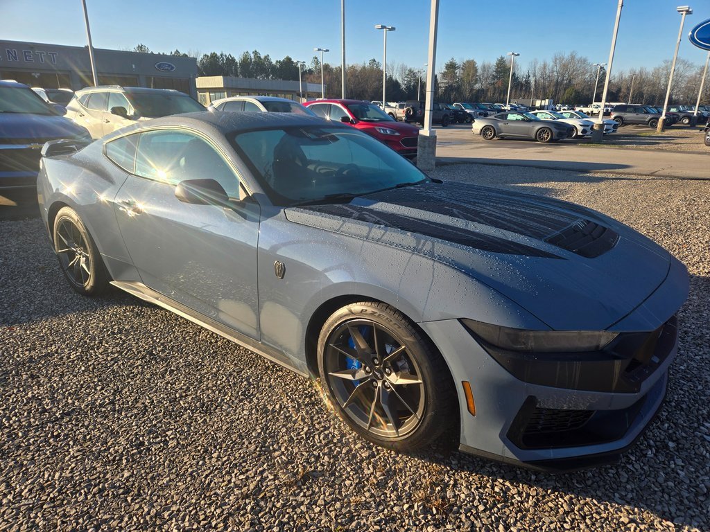 Used 2024 Ford Mustang Dark Horse image 2