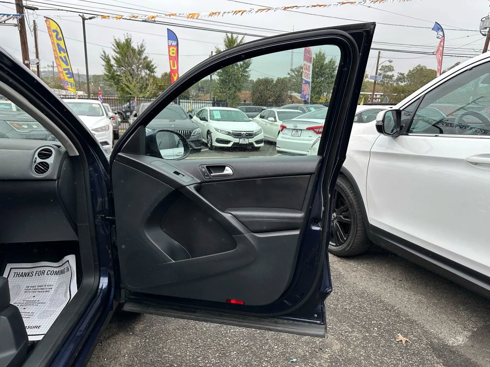 Used 2016 Volkswagen Tiguan S image 21