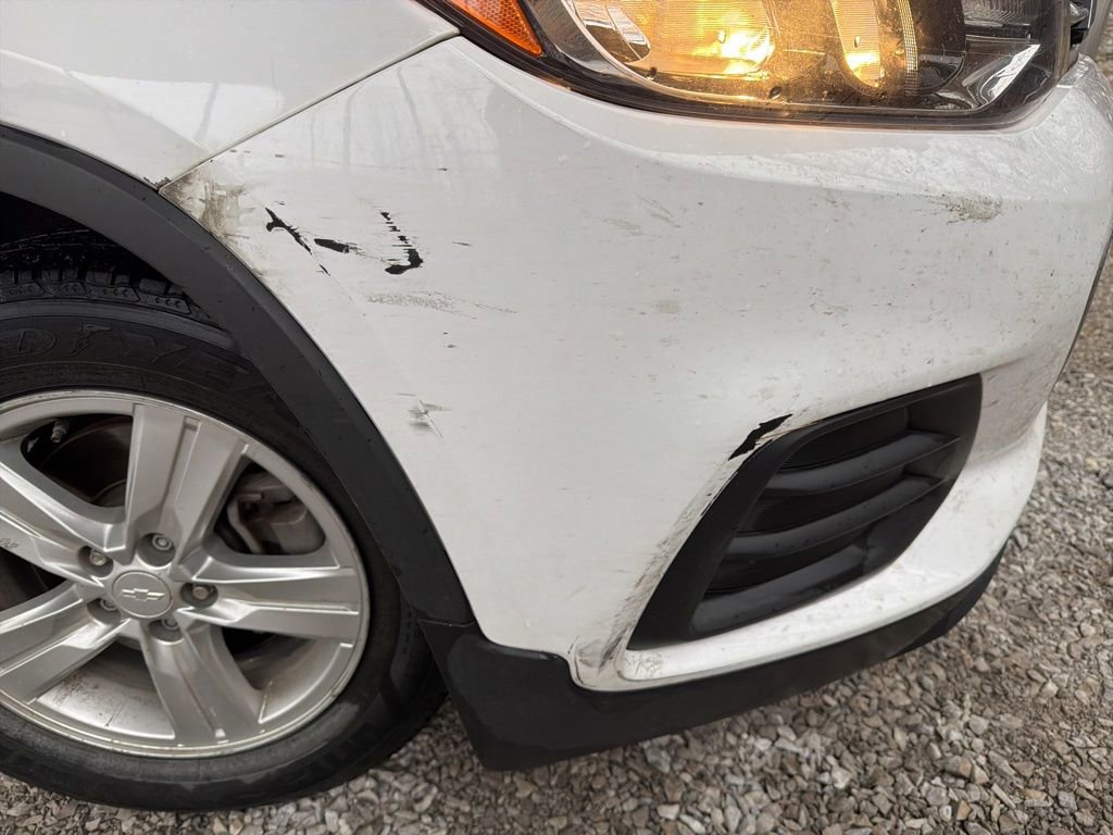 Used 2020 Chevrolet Trax LS image 13