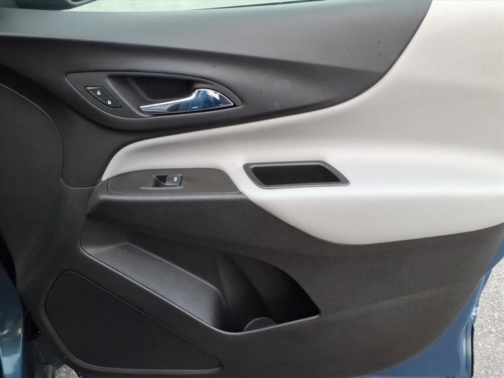 Certified 2024 Chevrolet Equinox LT w/ LPO, Floor Liner Package image 20