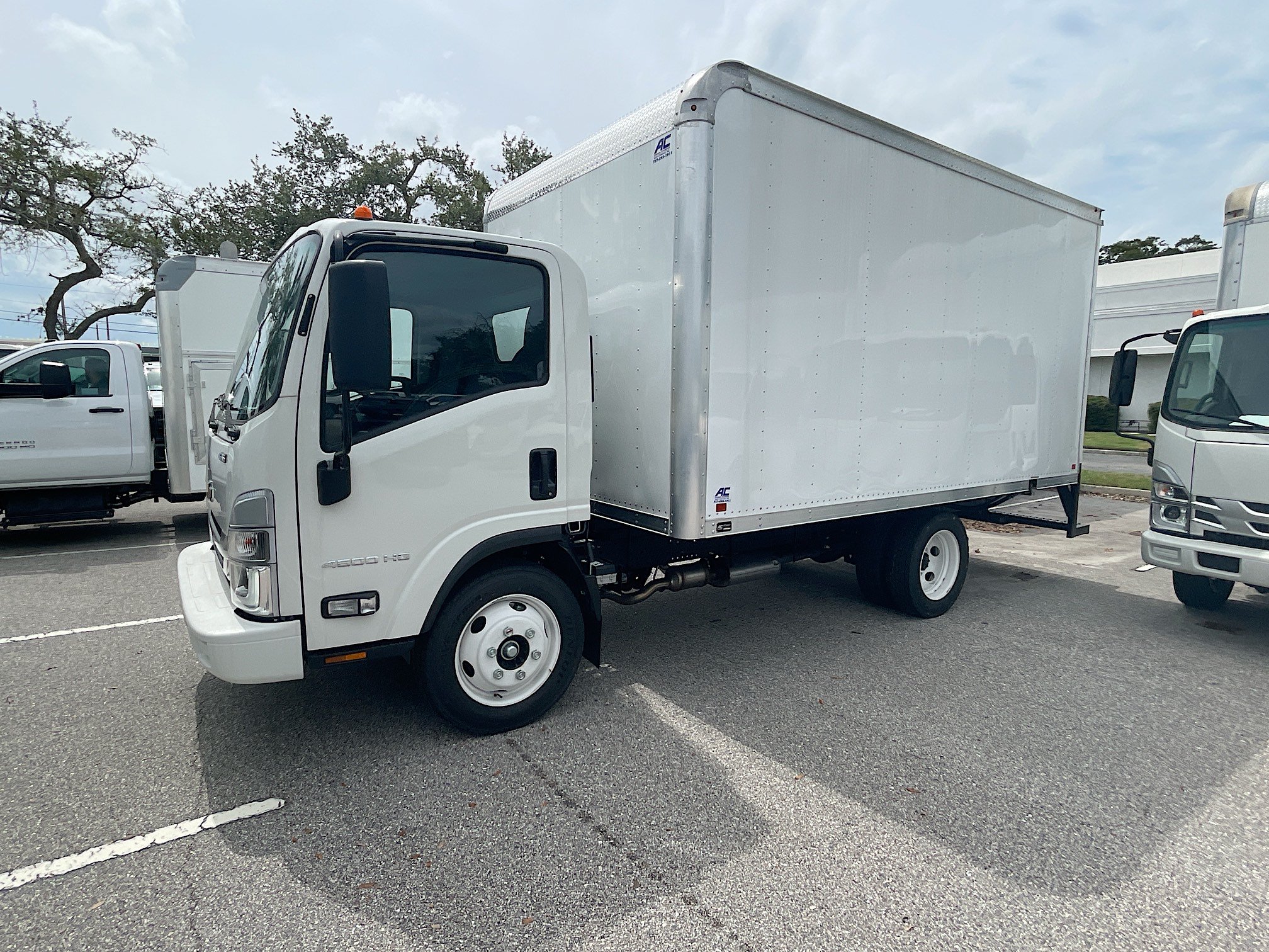 New 2024 Chevrolet Low Cab Forward RWD image 1