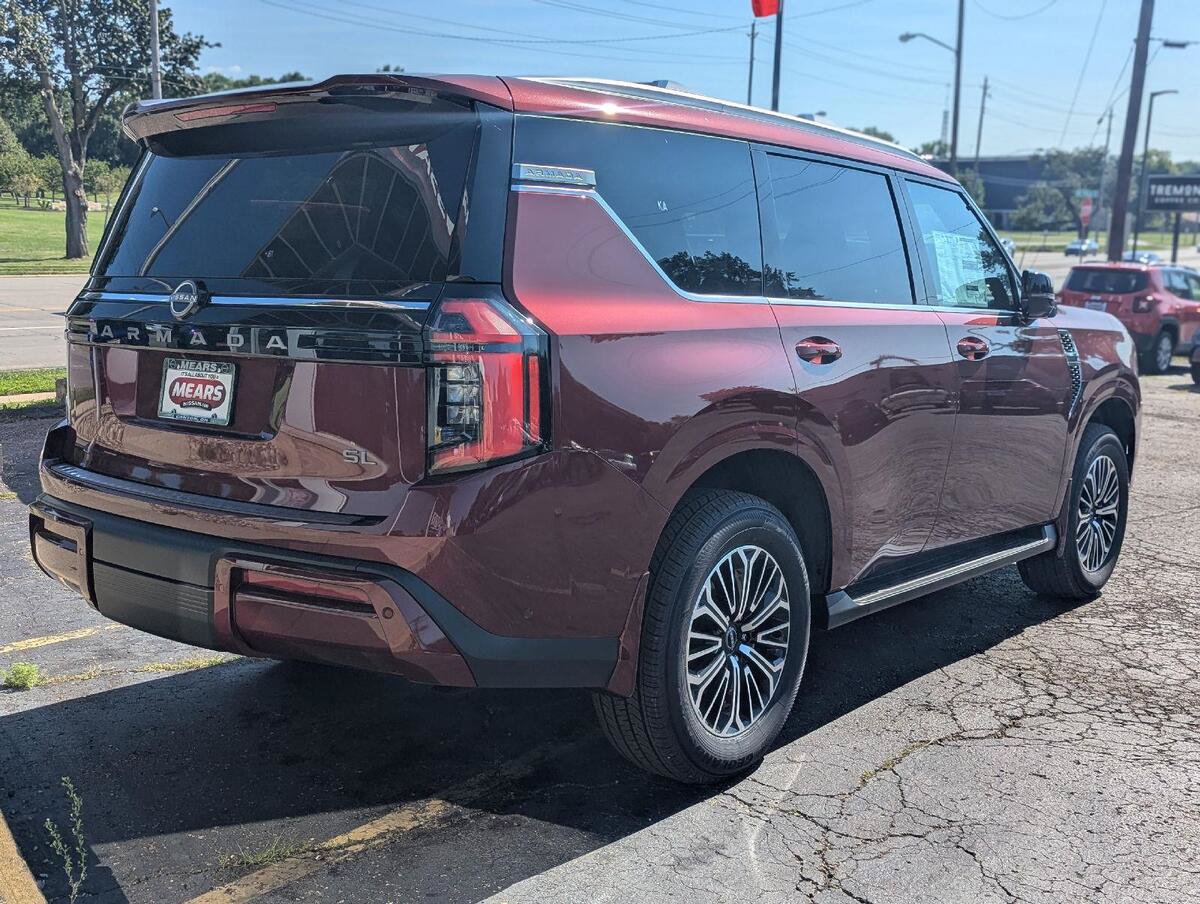 New 2026 Nissan Armada SL w/ Captain's Chari Seat Package AWD/4WD image 9