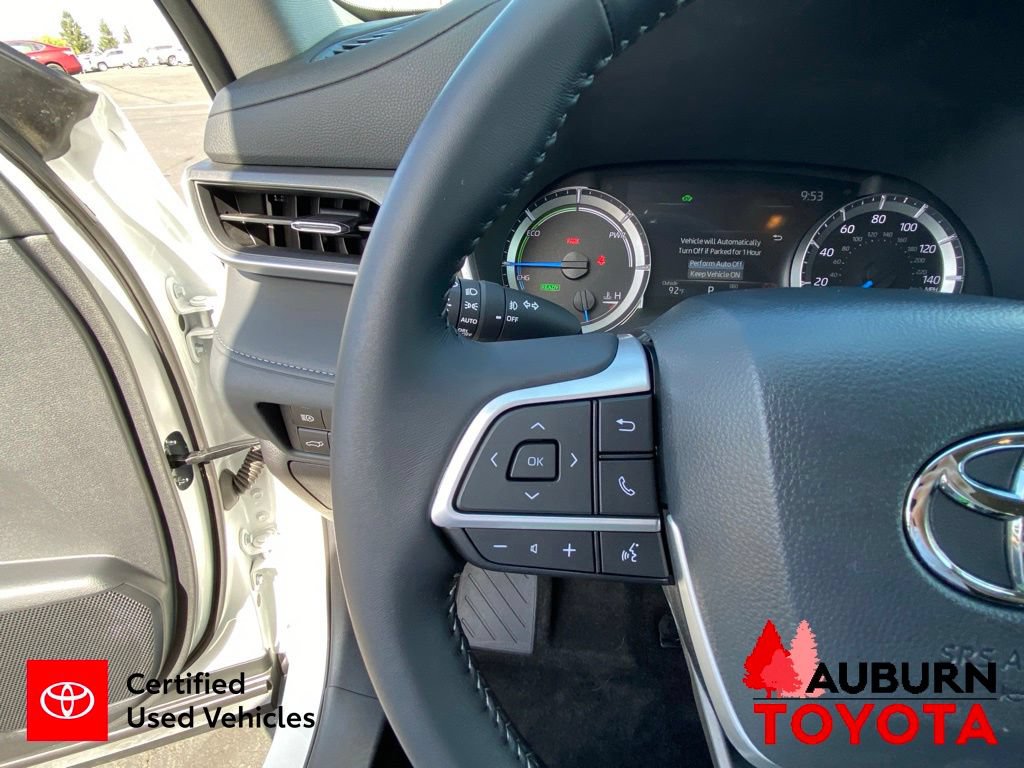 Certified 2026 Toyota Highlander XLE AWD/4WD image 40