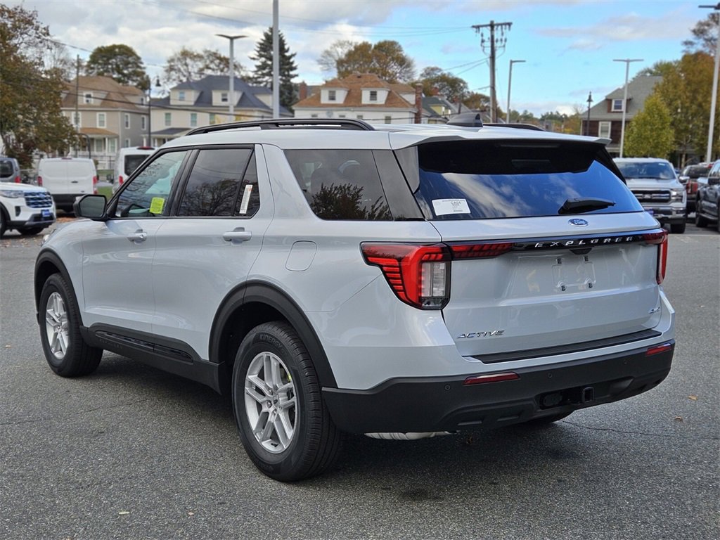 New 2026 Ford Explorer Active image 3