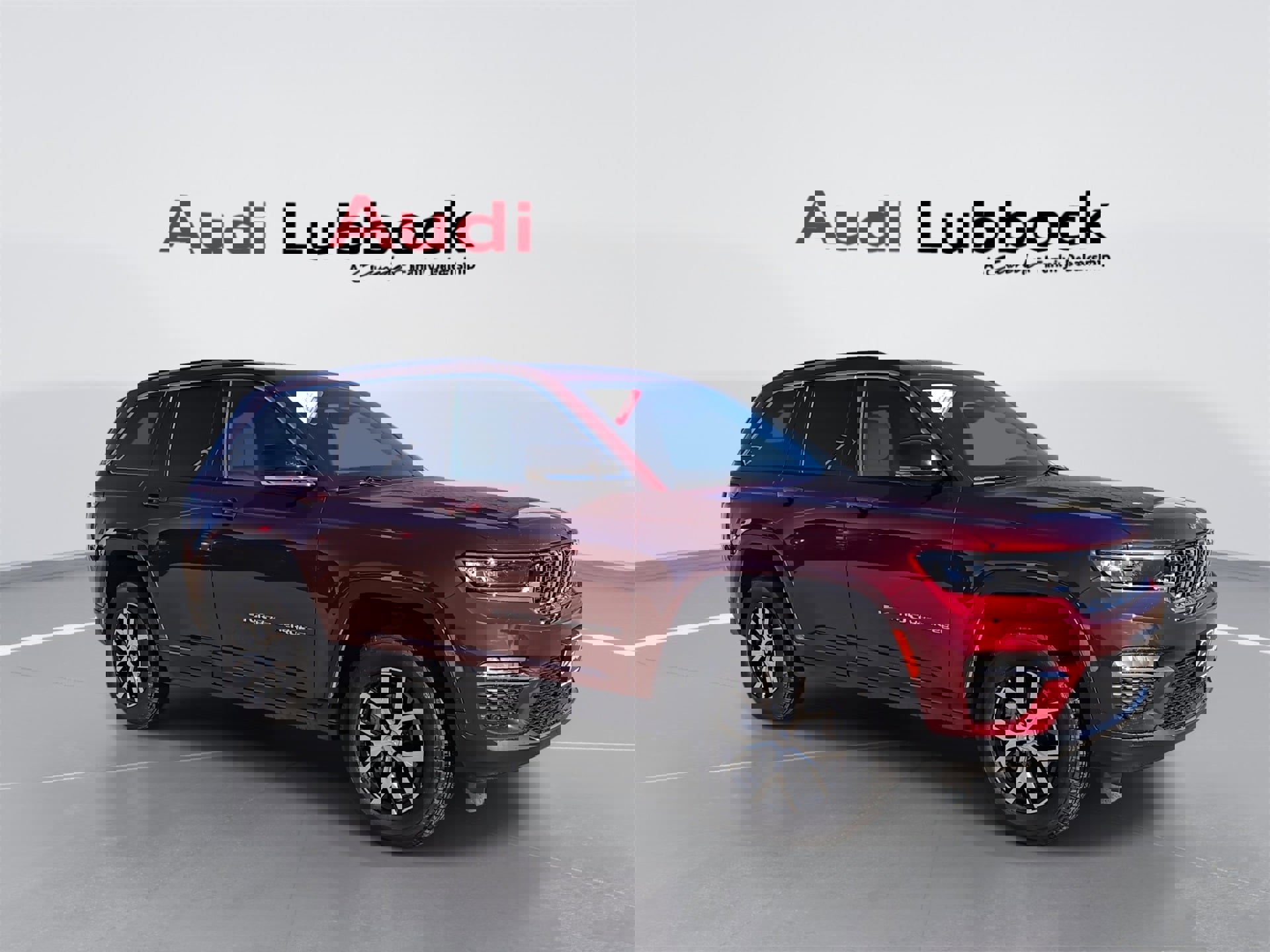 Used 2024 Jeep Grand Cherokee Limited w/ Luxury Tech Group II image 2