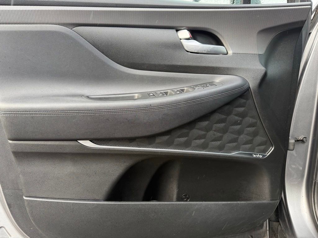 Used 2019 Hyundai Santa Fe SEL image 5