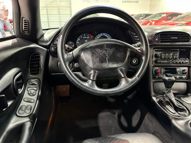 Used 2002 Chevrolet Corvette Convertible w/ Preferred Equipment Group2 RWD image 7