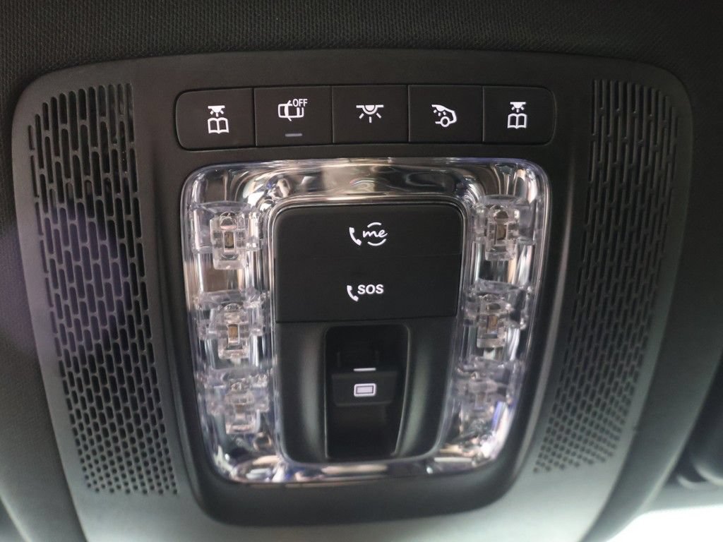 Used 2024 Mercedes-Benz GLS 450 4MATIC w/ AMG Line Exterior image 59